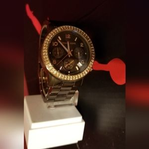 Michael Kors Chronograph Watch Runs Great